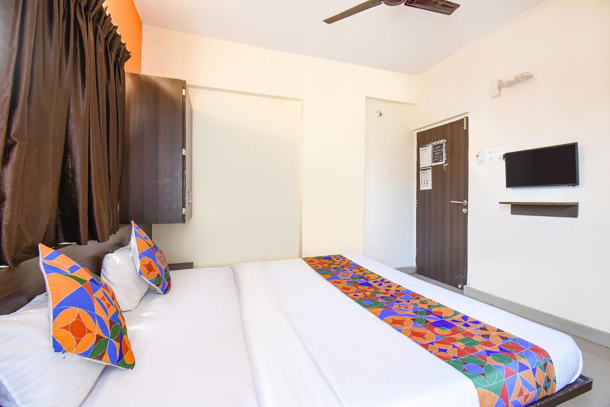 Fabexpress Comfort Executive - Nr Butterfly Park - Hinjawadi Ngoại thất bức ảnh