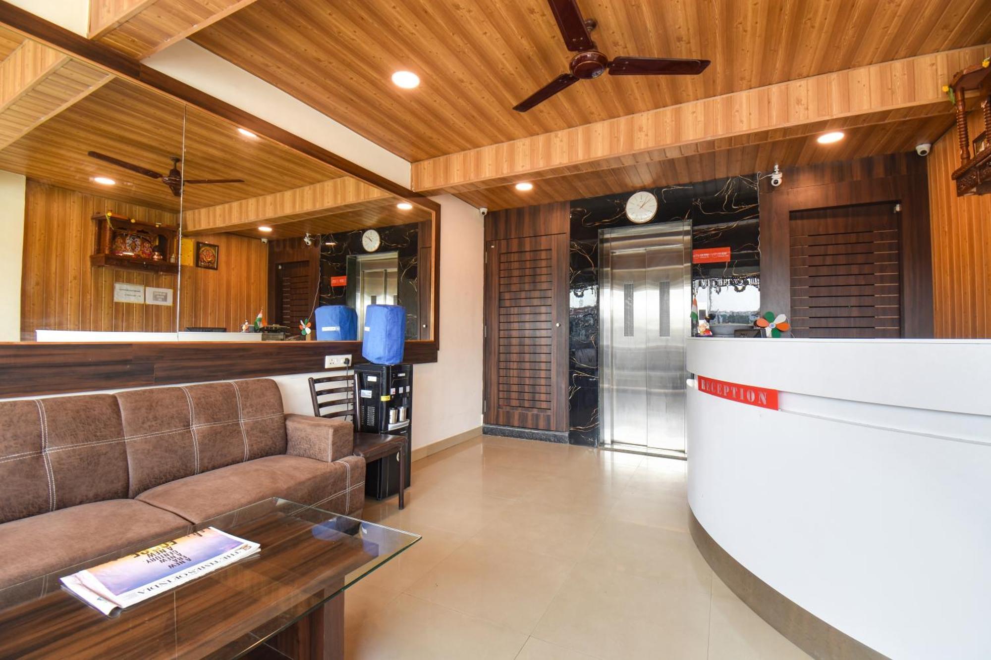 Fabexpress Comfort Executive - Nr Butterfly Park - Hinjawadi Ngoại thất bức ảnh