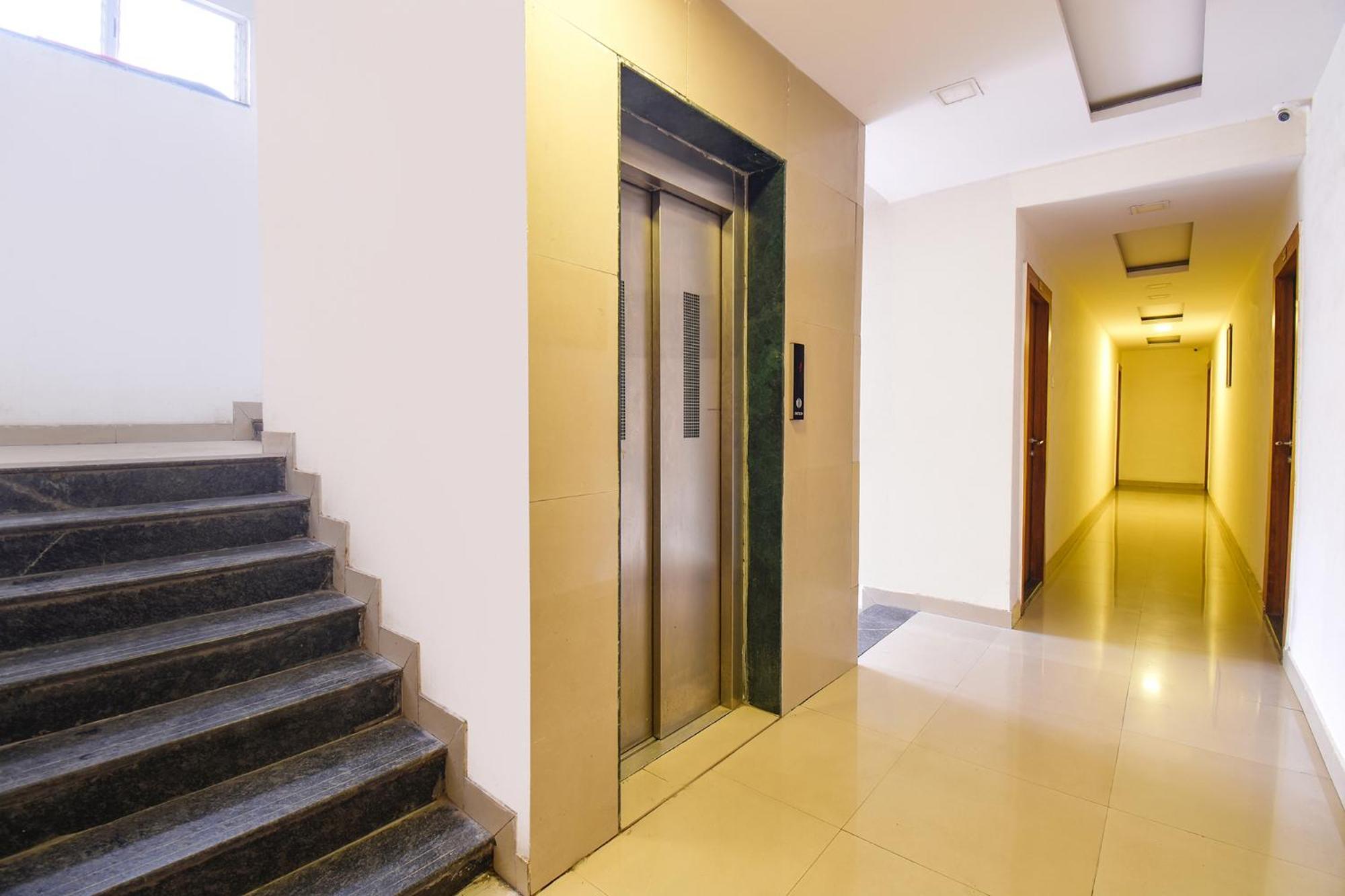 Fabexpress Comfort Executive - Nr Butterfly Park - Hinjawadi Ngoại thất bức ảnh